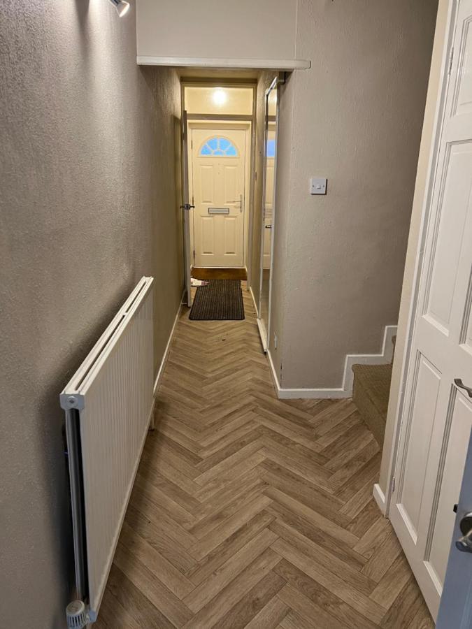 Modern And Spacious 3 Bedroom House Leicester Exterior foto